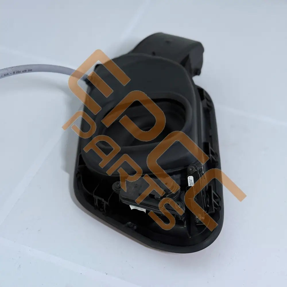 SEAT CUPRA BORN 2023 CHARGING SOCKET FLAP 10A809857C