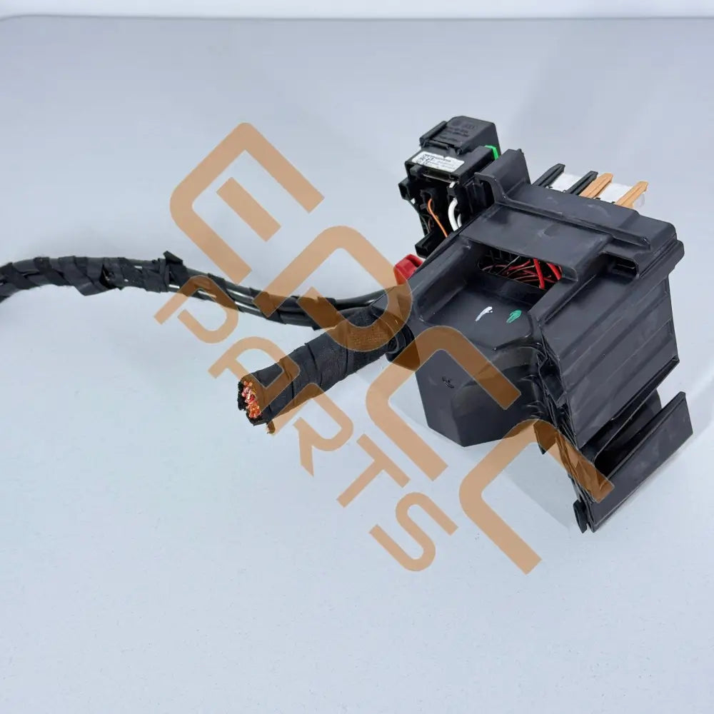 CUPRA BORN 2023 RELAY PLATE WITH FUSE BOX 4H0951253A