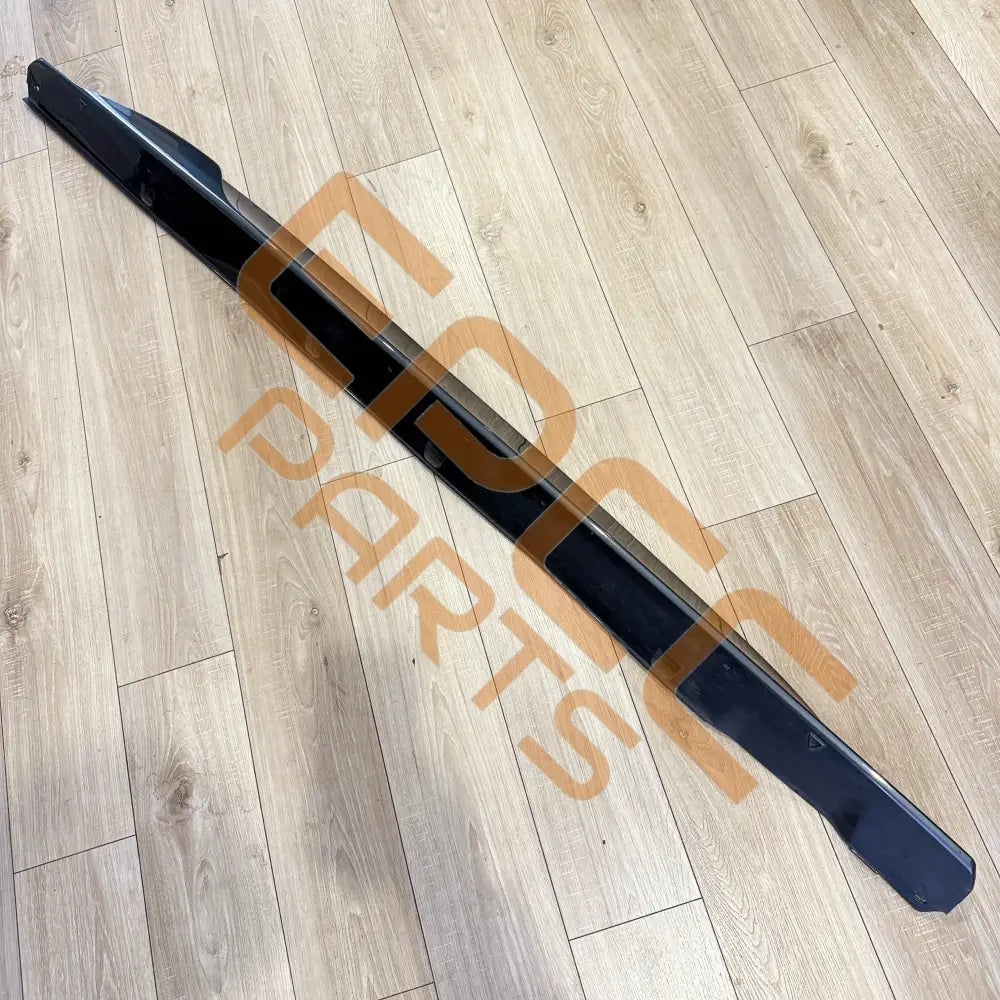 CUPRA BORN SIDE MEMBER TRIM 10E853856A