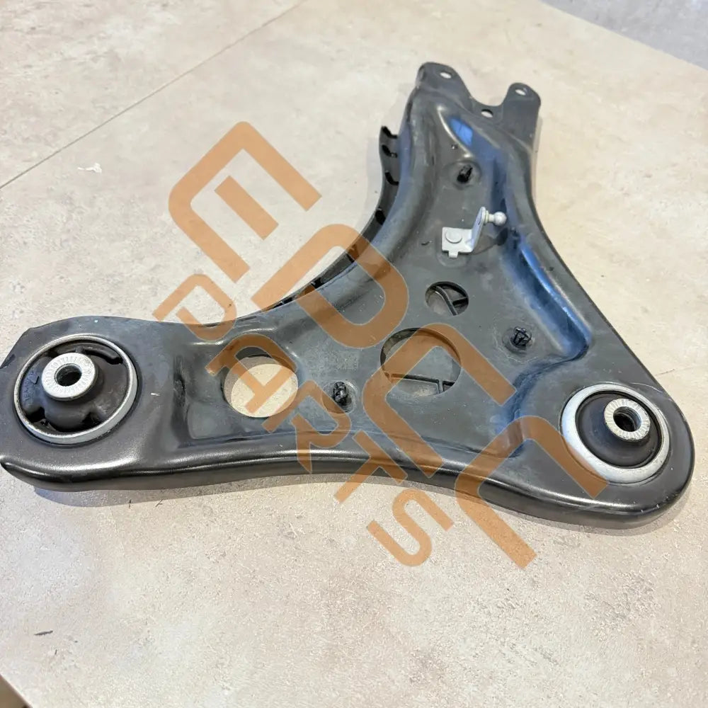 SEAT CUPRA BORN 2023 TRACK CONTROL ARM (LEFT) 1EA407151B