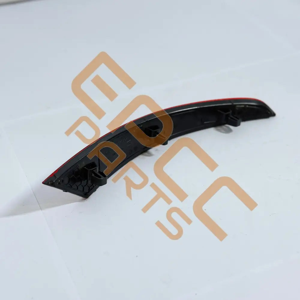 CUPRA FORMENTOR REAR LIGHT REFLECTOR (RIGHT) 5FF945106