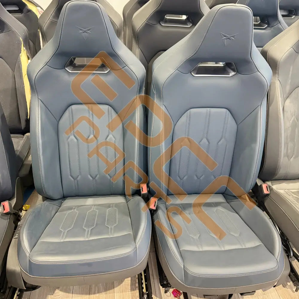 CUPRA FRONT SEATS
