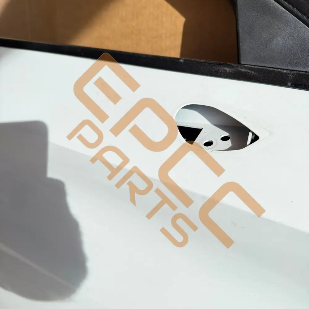 CUPRA LEON RIGHT FRONT DOOR 5FA831052B Door