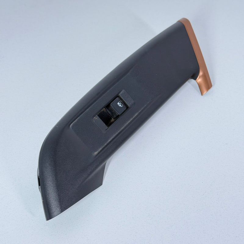 CUPRA BORN 2023 COVER DISC (PASSANGER SIDE) 10H867157