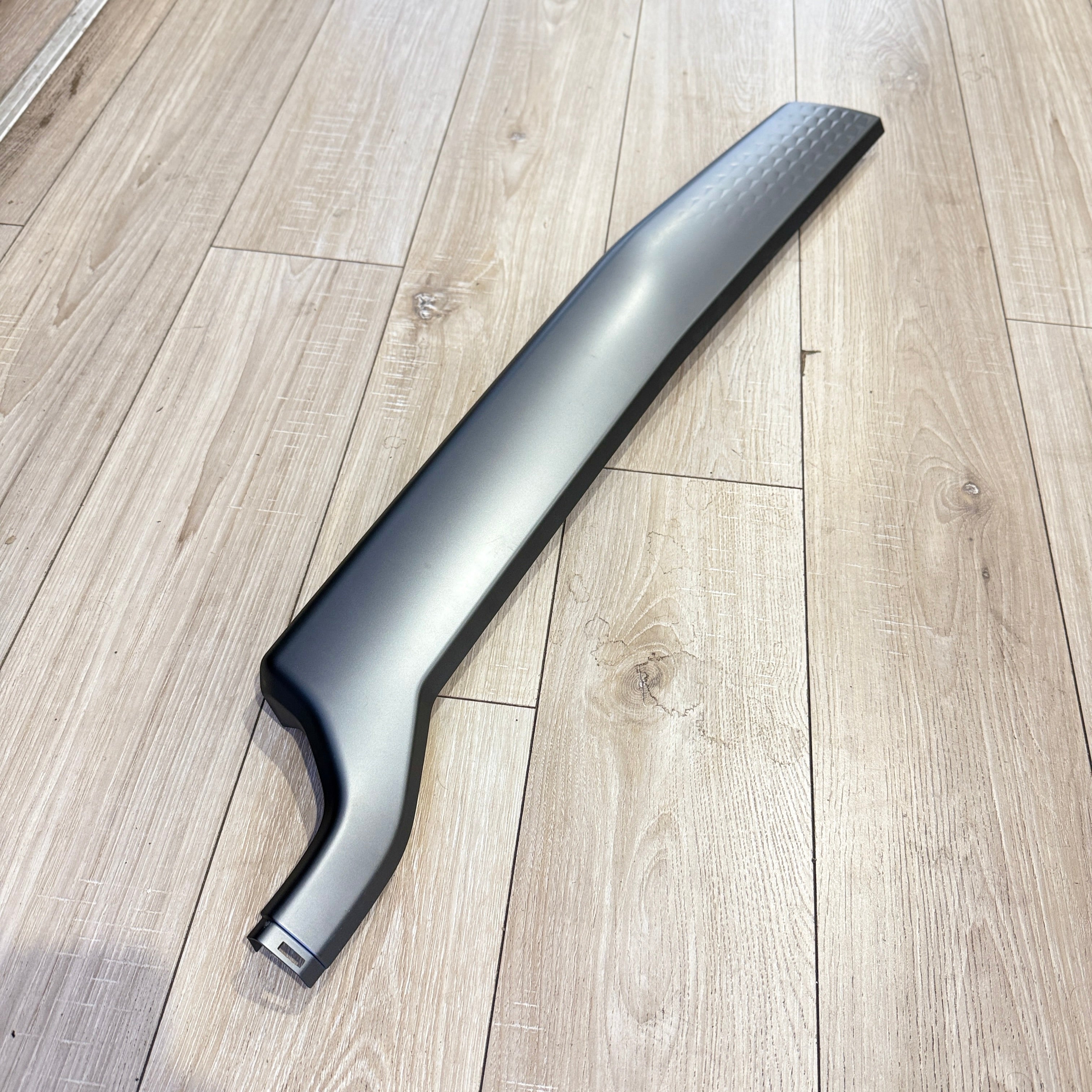 CUPRA BORN 2023 DASH COVER ALIMINIUM 10H854377