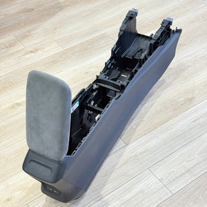CUPRA BORN 2023 CENTRE CONSOLE 10E863242D