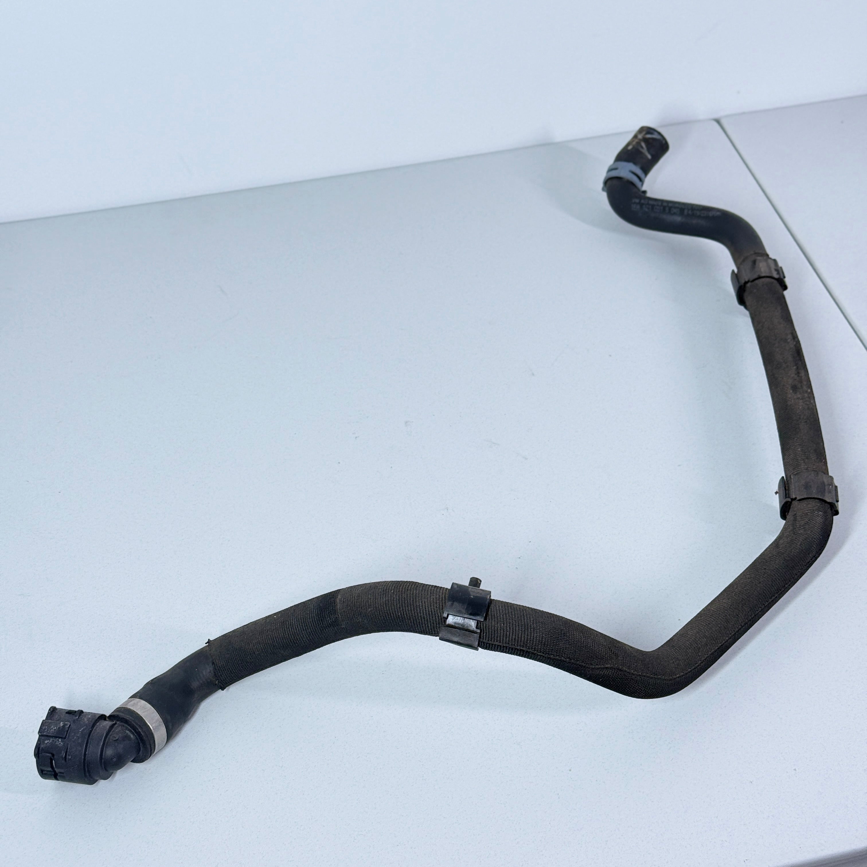 CUPRA BORN 2023 COOLANT HOSE 1EA121051S