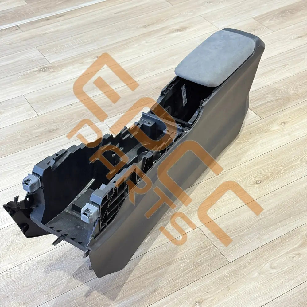 CUPRA BORN 2023 CENTRE CONSOLE 10E863242D