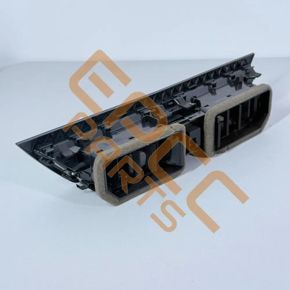 CUPRA BORN 2023 HOUSING FOR AIR VENT 10E820951