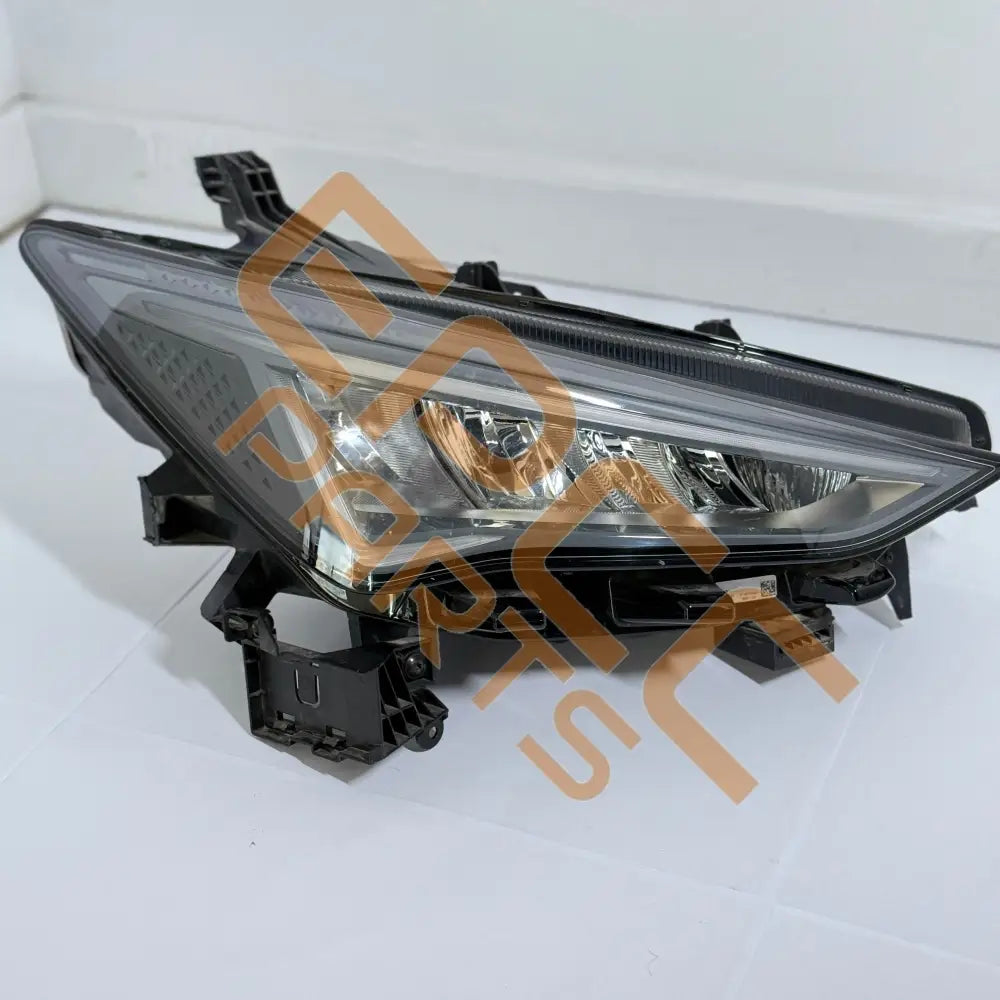 SEAT CUPRA BORN 2023 LED HEADLIGHT RIGHT 10H941774 10H941008H