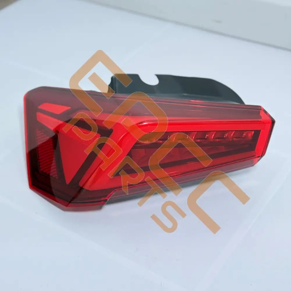 SEAT CUPRA BORN 2023 LED TAIL LIGHT (RIGHT) 10E945096A