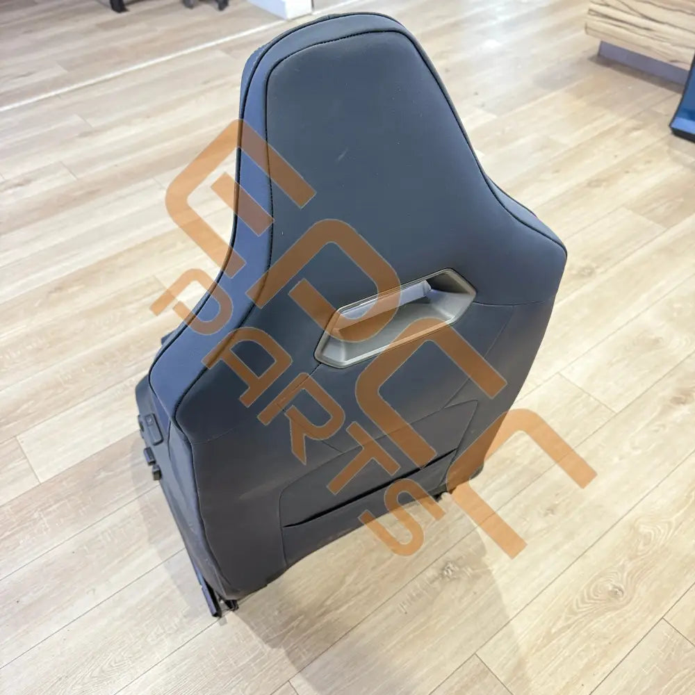 CUPRA BORN PASSSENGER SEAT (FRONT LEFT) 5WA881105Q
