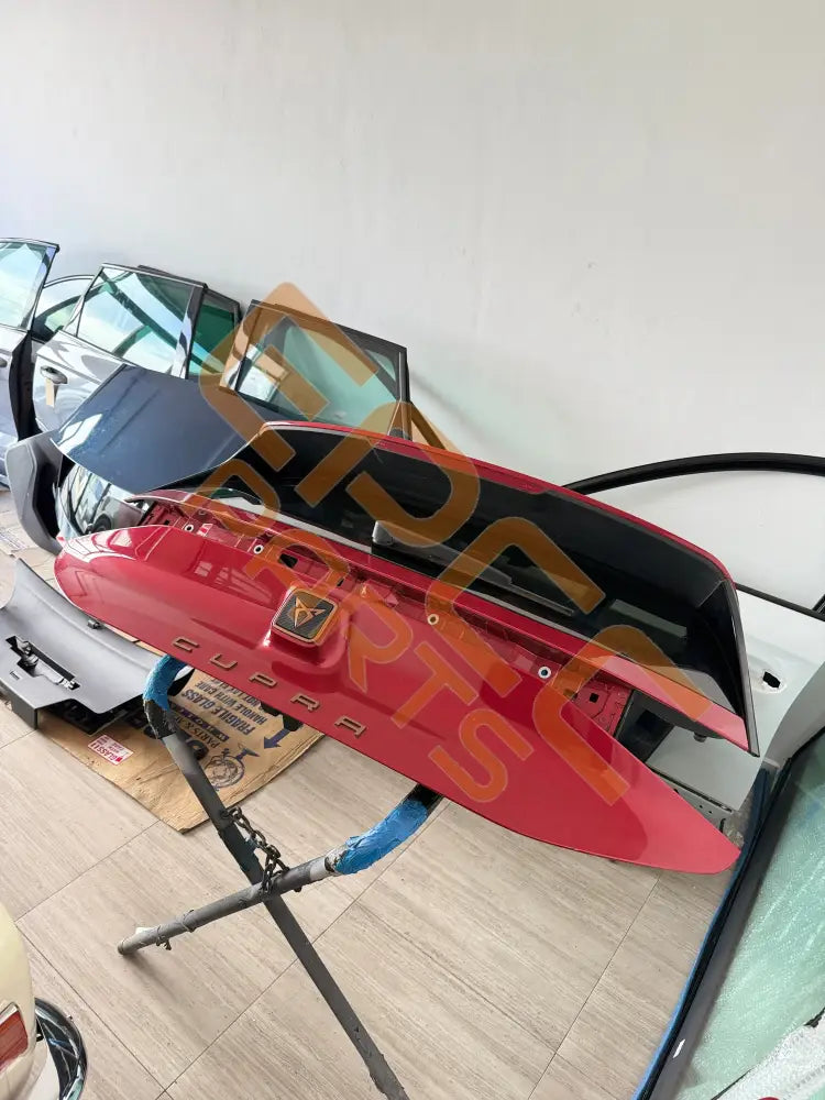 CUPRA BORN 2023 REAR LID WITH GLASS WINDOW 10E827021