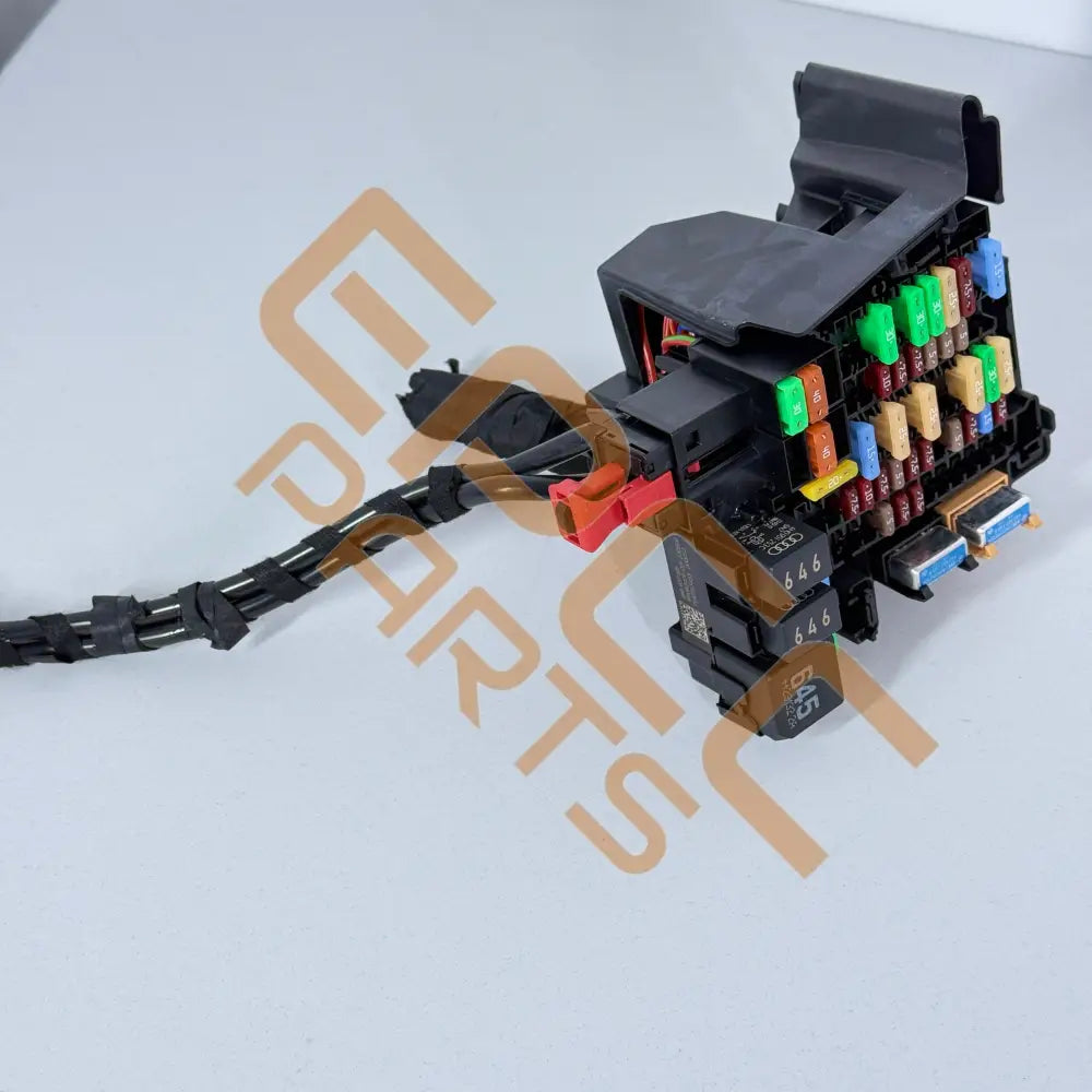 CUPRA BORN 2023 RELAY PLATE WITH FUSE BOX 4H0951253A