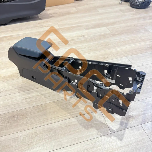 CUPRA FORMENTOR 2023 CENTER CONSOLE WITH ARMREST 5FF864207B 5FC863241D