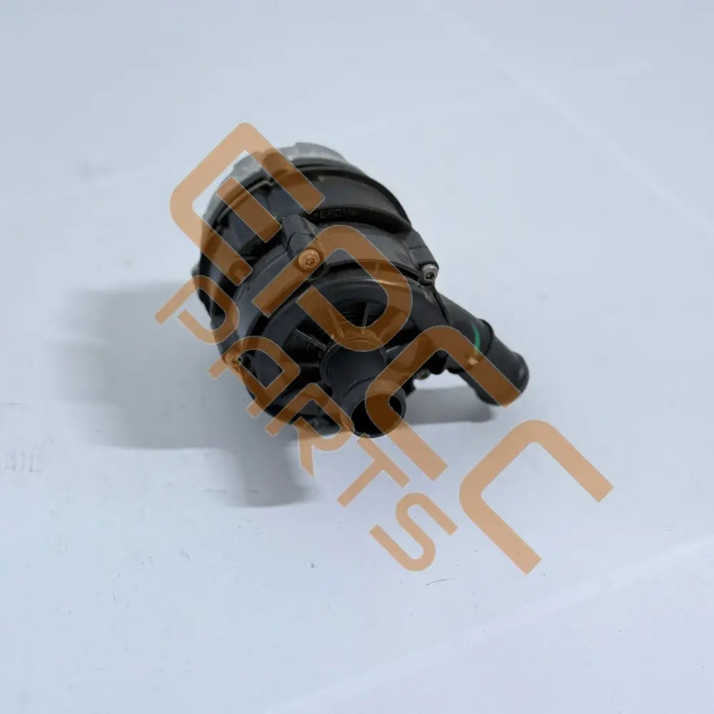 SEAT CUPRA FORMENTOR 2022 COOLANT PUMP 04L965567B Coolant