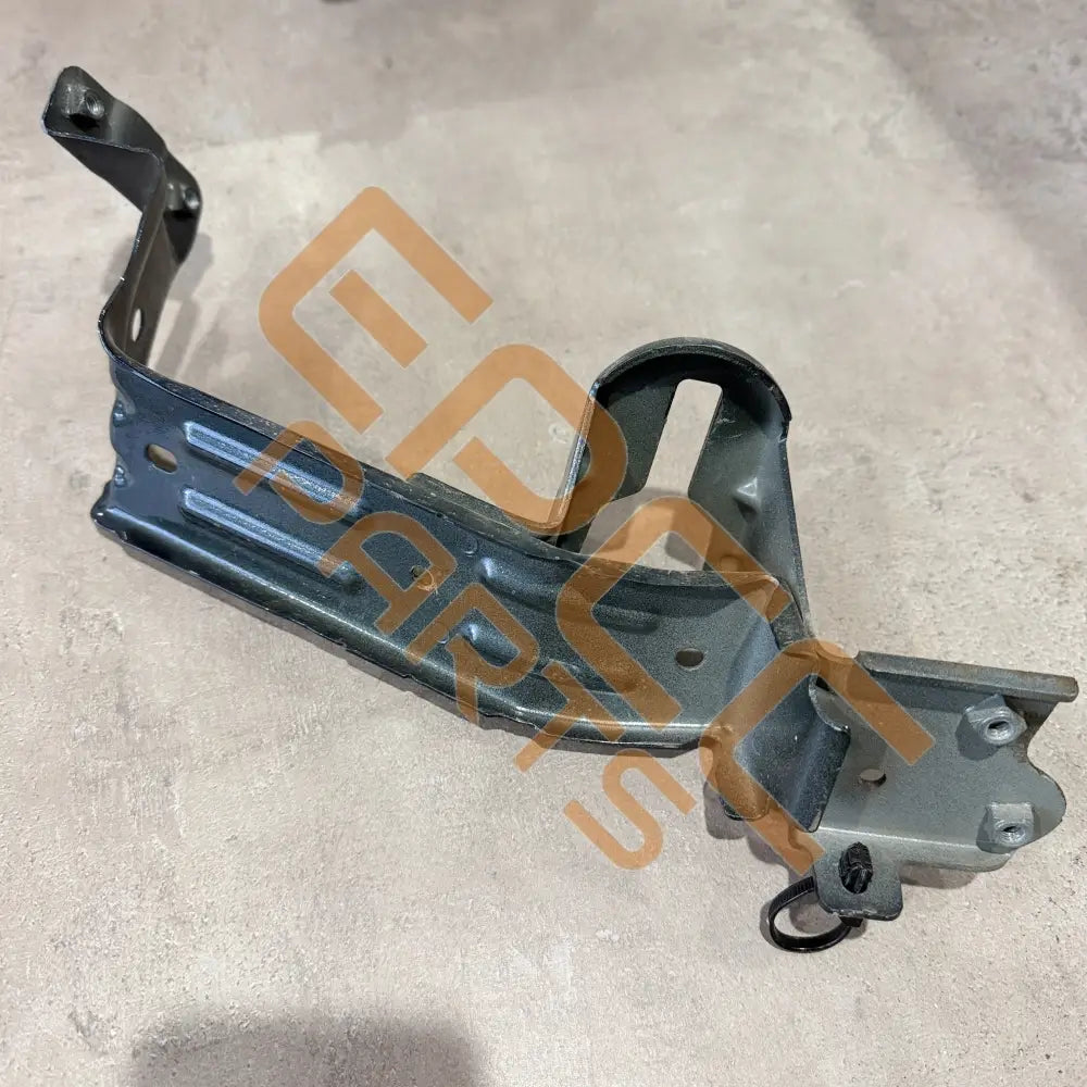 CUPRA FORMENTOR CROSS MEMBER WITH MOUNTING FOR HEADLIGHT LEFT 5FF821167B