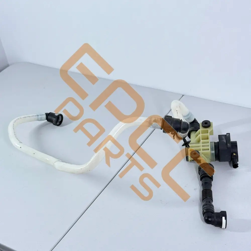 CUPRA FORMENTOR PRESSURE REGULATOR WITH BREATHER LINE 5QF201549A 5Q0201160T