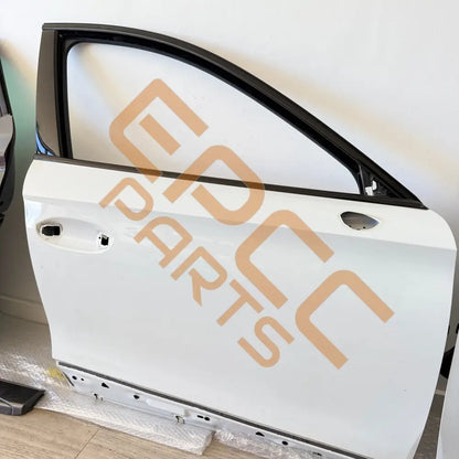 CUPRA FORMENTOR RIGHT FRONT DOOR 5FF831052A Door